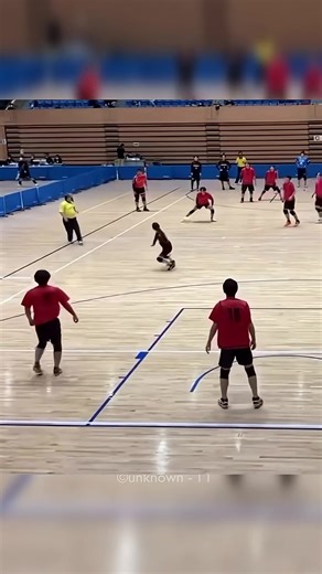 Discover the Girl with Infinite AURA