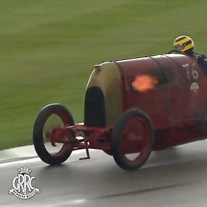 The Beast of Turin’s 28.4-litre engine is trying to dry the track with fire! Spectacular! #80MM | The Goodwood Revival