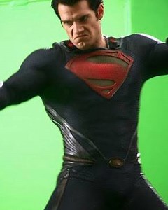 MAN OF STEEL Featurette Clip - All Out Action Flying — GeekTyrant