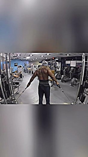 Cable Shrugs | The Proper Lift