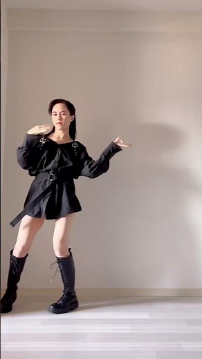 JISOO - 꽃(FLOWER) dance cover by Lia B 리아비 #jisoo #blackpink #flowerchallenge