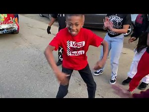 Clown Dancing in LOS ANGELES is LIT l THE BEST HANDS DOWN l @Tommy The Clown l OfficialTsquadTV