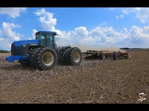 Summer Tillage with a Ford Versatile 9880 tractor and a Versatile Fury high speed disk