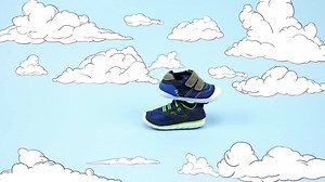 Learn why our walking shoes, powered by soft motion, are the healthiest fit for new walkers > http://bit.ly/Rocketships2019 | Stride Rite