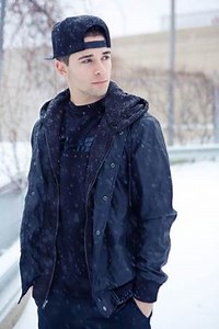 Jake Miller Releases “Collide” Acoustic Video and Announces Headline Tour