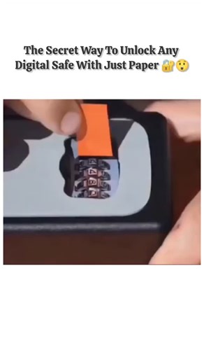 Fluxly on Instagram: "How To Open A Combination Lock Using A Piece Of Paper 🔐📜 #Shorts ​#LockPicking #LifeHacks #Security #SafetyTips ​🔐 Master The Lock? 📜 Watch How A Simple Piece Of Paper Can Decode A Professional Security Box INSTANTLY! 🛠️ ​Decoding a combination lock might seem impossible without the code, but the mechanical design often reveals its secrets through physical feedback. By inserting a thin slip of paper between the wheels, you can feel the subtle "flat spot" on the interna