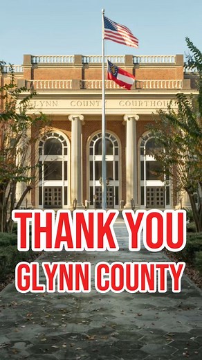 19K views · 298 reactions | We had the pleasure of feeding the Glynn County Courthouse today — courtesy of Mr. Shucks 呂✨It’s always a blessing to serve the community that continues to support us. From our kitchen to your table, we do it with love, flavor, and a whole lot of soul. #MrShucksSeafood #CourtesyOfMrShucks #SeafoodWithSoul #BrunswickGA #ShucksGivesBack | Mr. Shuck’s Seafood | Facebook