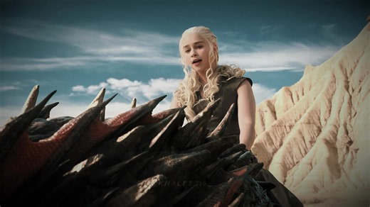Queen Daenerys Targaryen’s speeches to the Unsullied and the Dothraki when they became her official army. The greatest leader in television history, without a doubt. Two absolutely incredible speeches, filled with so much power and presence that they give you chills. #daenerystargaryen #gameofthrones #emiliaclarke #motherofdragons #khaleesi
