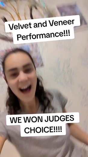 @MegaCon Live Rip shoe 😭@🌲 Evergreen 🌲 #velvetandveneertrolls #velvet #veneer #trolls3 #veneercosplay #cosplay #velvetcosplay #trollsveneer #trolls #trollsbandtogether #velvetandveneer #fyp