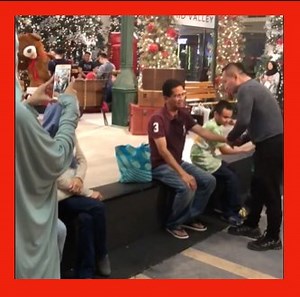 416K views · 8.7K reactions | Be it in the shopping mall, restaurant, airport or hotel lobby, you may bump into Master Chris Leong and get a personal re-alignment setting from him if you are lucky. ................................................................. Master Chris Leong Base in Malaysia Kuala Lumpur . ( 马来西亚 - 大马 吉隆坡 梁潤江 跌打師傅 )- Facebook The Star ( 2023-03-18- ) Malaysia  Jakarta Indonesia  | Chris Leong | Facebook