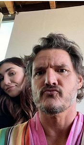 Pedro Pascal has been on fire in 2025, and now fans are curious how the star spent his $30 million payday. From luxury condos to high-end cars and private estates, we’re breaking down everything Pedro has splurged on this year. You won’t believe the level of celebrity luxury! #PedroPascal #CelebrityHomes #LuxuryLifestyle #HouseTour #PedroPascal2025 #HollywoodHomes #CelebrityMansion | Famous Entertainment