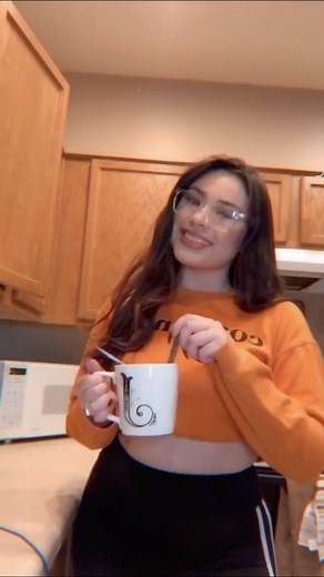 1.2K views · 4 comments | It’s always Iced Tea season when the benefits are this good ‍♀️溜#icedtea #boostmetabolism | Flat Tummy Co | Facebook