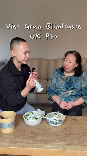 No one loves pho more than me but cooking it really is a labour of love and I’m often slaving away for hours to get a bowl on the table. But thanks to @boroughbroth you can now whip up a bowl of gran approved chicken pho quicker & cheaper than a takeaway | AD The new Chicken Pho Broth recipe has been developed by award-winning Vietnamese chef Uyen Luu. Like all Borough Broth bone broths, it is 100% made from organic ingredients (no hidden nasties!). To enjoy, simply boil some pho noodles, poach 