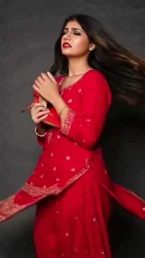 Mia Khalifa Barak Dance 😎🎭