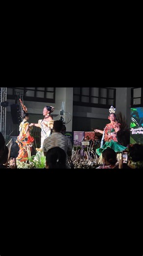 Traditional attire category | Tropical Samoa Tours & Transport