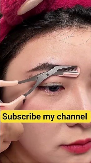How to Trim Eyebrows Perfectly at Home | Easy Eyebrow Tutorial for Beginners ✨ #eyebrowtrimming
