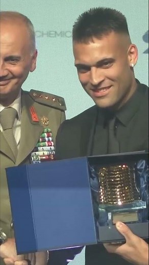 Lautaro vince il PREMIO GENTLEMAN SERIE A 🏅 Che stagione! E sul RINNOVO... 🔜