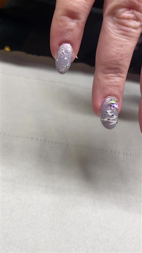 Gillian's Stunning Green and Gold Nail Art Tutorial