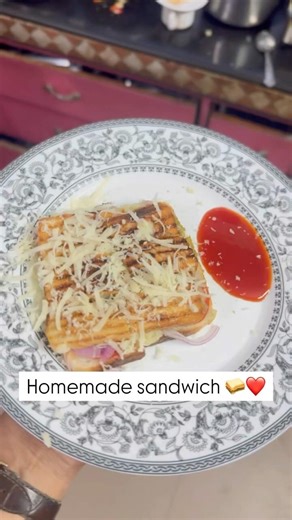 Freshly prepared homemade 🥪❤️#shorts #ytshorts #homemadefood #cooking #cookingshorts