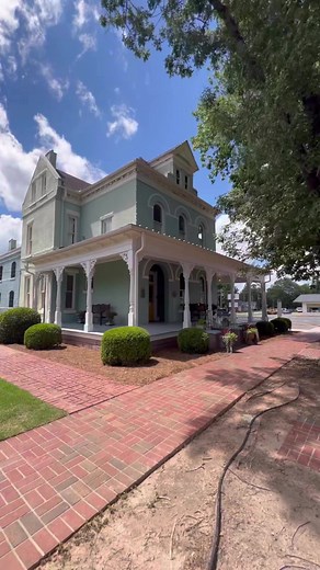 4.7K views · 292 reactions | This Sandersville, Georgia Victorian is...