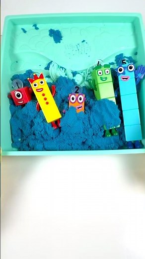Numberblocks Stuck in the Sandbox | Like and Subscribe 🥰