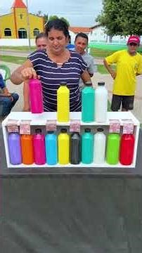 In the color bottle challenge: whoever gets the right color takes money. #socialchallenge #challenge