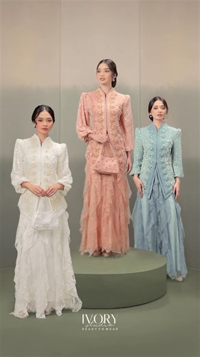 Ivory Studio RTW on Instagram: "Berserinya dress Putri Mandalika dalam palet jelita. Keanggunan tertinta dalam palet putih, merah muda hingga biru—direngkuh sequin dan bordir bunga, melantunkan tampilan yang menawan. Miliki style dalam rona favoritmu via link di bio. The Putri Mandalika dress blooms in a graceful palette. Elegance is tinted in hues of white, blush, and blue—embraced by shimmering sequins and floral embroidery, composing a captivating allure. Own the style in your favorite hue vi