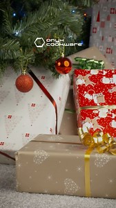 Die besten Weihnachtsdeals sind jetzt LIVE bei ONYX Cookware! 🔥🎄 Hör auf zu suchen. Hier bekommst du 👇 ✅ Exklusive Sets mit RIESIGEN Ersparnissen! ✅ Geheimnisvolle Geschenke zu unseren beliebtesten Produkten ✅ 100 Tage risikofreie Rückgabe Entdecke die Angebote noch heute ✨ | Onyxcookware.de