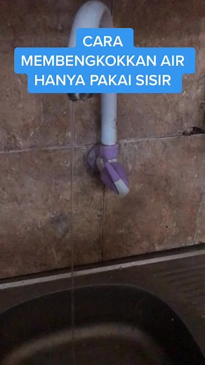 Mainan gua saat lockdown 😭😭 #lifehacks #fyp #sisir #air