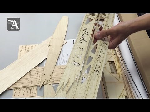 Modell AVIATOR: Unboxing RESoholic von AR-Flugmodelle - Holzsegler als Bausatz