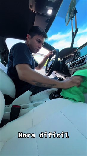 Hora Difícil: Mulheres e o Freio de Mão