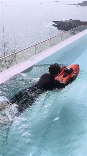 Is this the most powerful mini thruster ever? #underwaterlife #thruster #automobile #underwater #fy