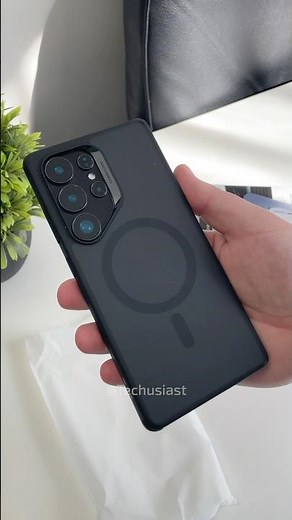 ESR HaloLock Classic Hybrid Case Unboxing for Galaxy S25 Ultra in Frosted Black