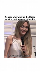 Angelina wanted to get that Oscar for her mother At this year’s SBIFF, Angelina Jolie explained why winning the Academy Award was one of the best moments of her life. #angelinajolie #oscars #oscar #oscarwards #academyawards #oscars2025 #sbiff #bradpitt #mother #jenniferaniston #awards #actor #girlinterrupted #cinema #actress #anora #bestactress #celebritylife #hollywood #hollywoodlife #celebritynews #celebrities #celebrity #entertainment #explore #fyp #foryou | MEAWW Entertainment