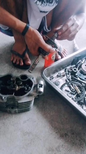 Disassembling a Mechanical Engine: Step-by-Step Guide