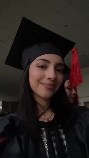 Graduation Ceremony Highlights in a Stylish Setting