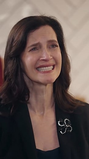 Full episodes 👉https://short.inbeidou.ai/link/dramabox/serial/2YfuKewt/12 Name:Daddy Don't Go, Please Save Mommy #DaddyDontGoPleaseSaveMommy #DramaBox #truelove #facebookreels #Fullepisodes #foryou #fyp #usa #AmericanLife #USACulture #shortDrama #newyork #Lovestory #Comebackstory #TurnAroundMoment #LA #ProtectiveHusband #Possessive #IntenseSexualTension #StrongHeroine #Modern #FeelGood | Queen Drama