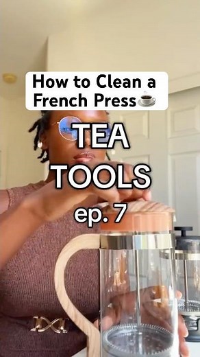 How to Clean a French Press (The Easy Way)☕️
