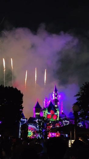 Oogie Boogie Taking Over Disneyland's Halloween Screams