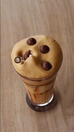 Easy Dalgona Coffee Recipe | Creamy & Frothy Coffee at Home ☕✨ #shorts