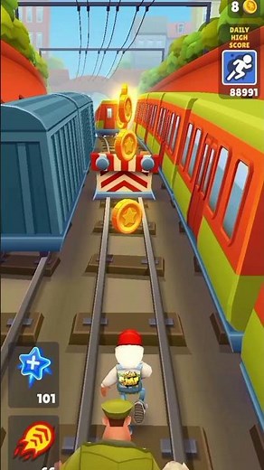 Subway surfer vs cat runner who will win running challenge?#subwaysurfs @Am gamer