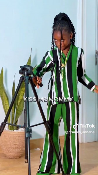 Princess Annabel ABCD Singing Performance