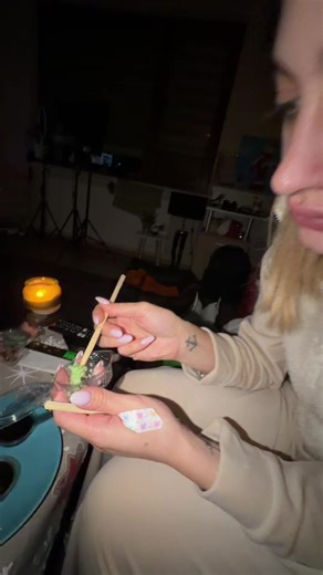 Inst: nikolaievii Tik-Tok: nikolaievi YouTube: НИКОЛАЕВИ Facebook: Семейство Николаеви Последвай ни ❤️