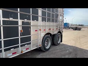 2023 Merritt Cattle/Hog Livestock Trailer