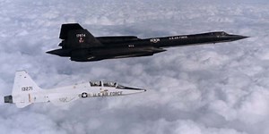 The SR-71 crew that ejected and was whisked away to mayor’s house while USAF frantically looked for them - The Aviation Geek Club
