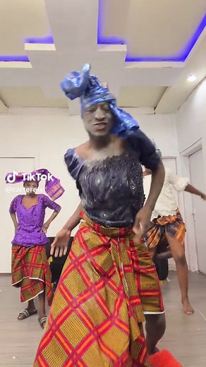 💃 | New Month