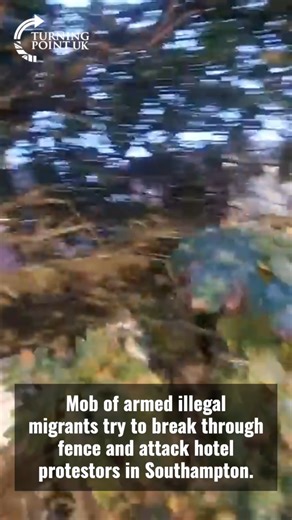 A mob of armed illegal migrants hurled missiles and tried to break through the fence at Highfield House to attack a group of migrant hotel protestors in Southampton. Hampshire & Isle of Wight Constabulary did not arrest any migrants and instead used batons and pepper spray on the patriots. #TwoTier | Turning Point UK