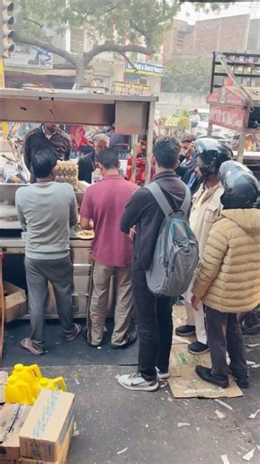 Aaj ka scene hi alag tha #viral #shortvideo #food #streetfood