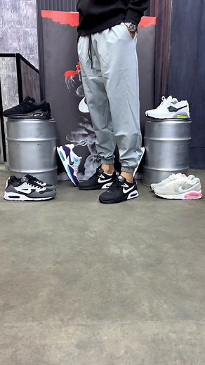 Airmax commonde Sky line prix 11800🇩🇿livraison dispo🚚🚛📍Batna 🔥🔥#outfit #capcutvideo #pourtoi #explore #drip #explore #foryou #drip #tiktok #الشعب_الصيني_ماله_حل😂😂