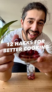 525K views · 17K reactions | 12 hacks to save you time and money in the kitchen!朗 . . . #lifehacks #cooking #diy #tipsandtricks #tips #cookinghacks #kitchenhacks #creativeexplained | creative explained | Facebook